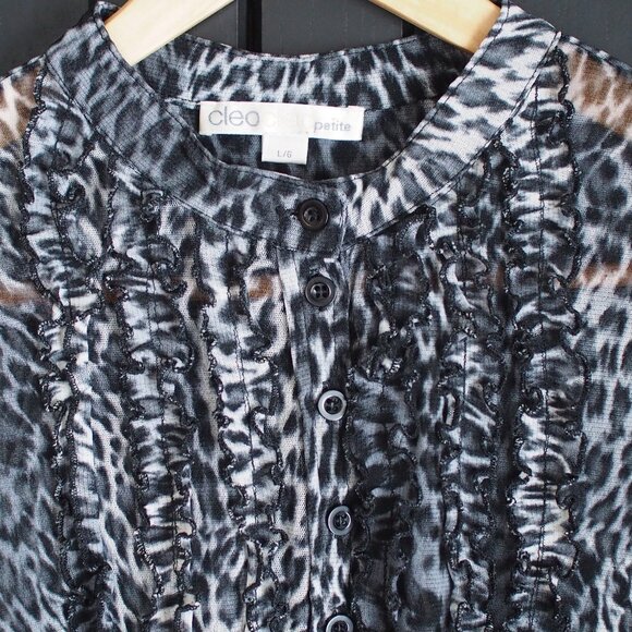 Cleo Petites | Ruffle Front Animal Print Shirt - Picture 3 of 5